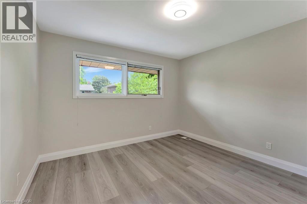 6 Ruskview Road Unit# 1, Kitchener, ON - Indoor Photo Showing Other Room