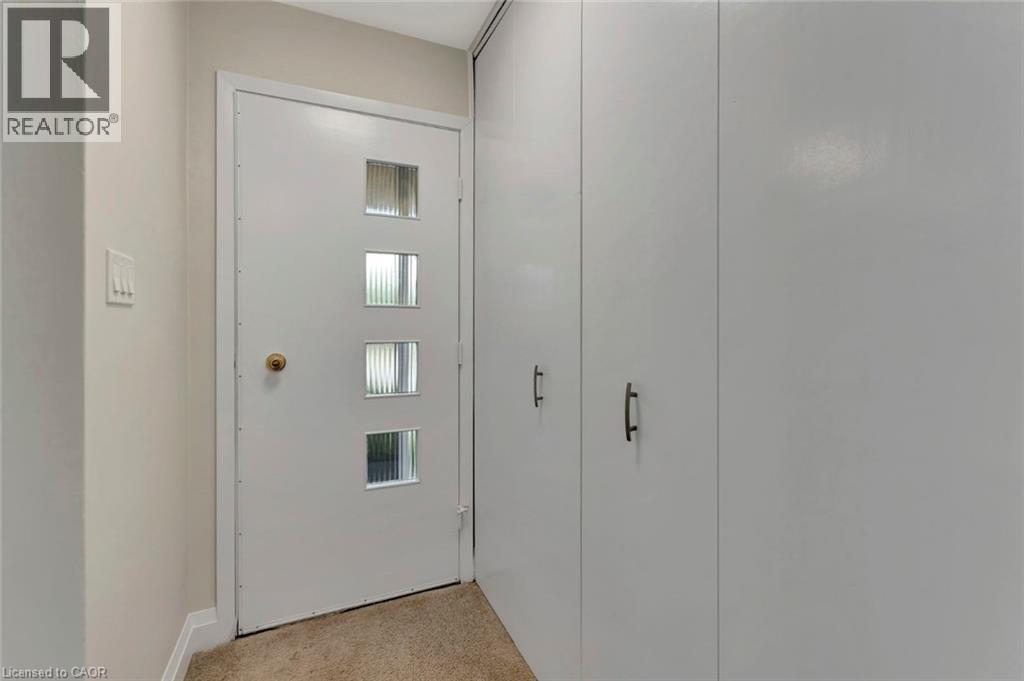 6 Ruskview Road Unit# 1, Kitchener, ON - Indoor Photo Showing Other Room