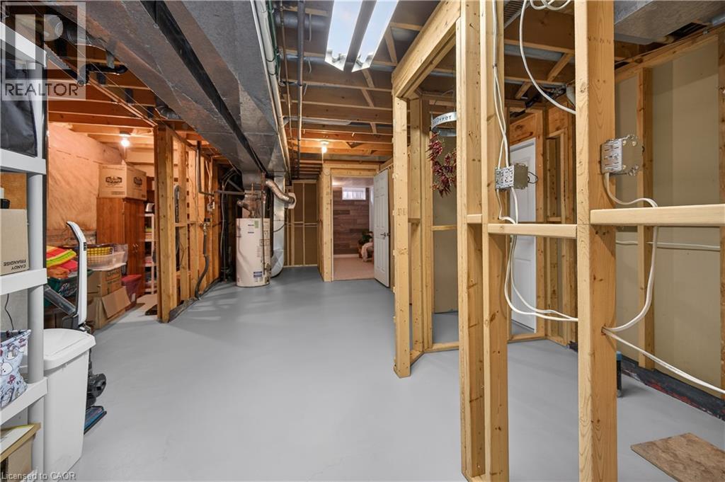 35 Highland Boulevard, Caledonia, ON - Indoor Photo Showing Basement