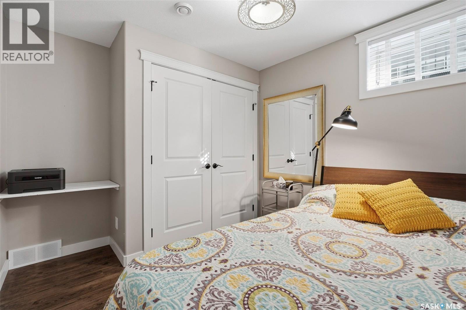 516 Atton Lane, Saskatoon, SK - Indoor Photo Showing Bedroom