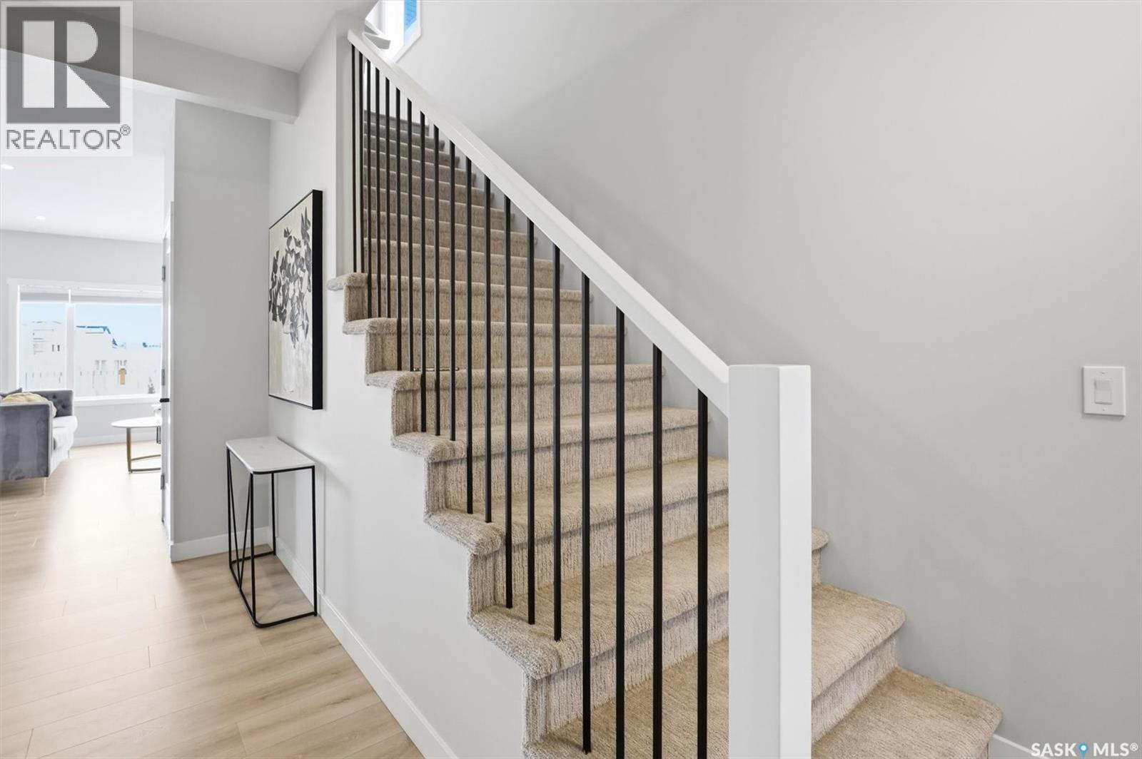 406 Chelsom Manor, Saskatoon, SK - Indoor Photo Showing Other Room