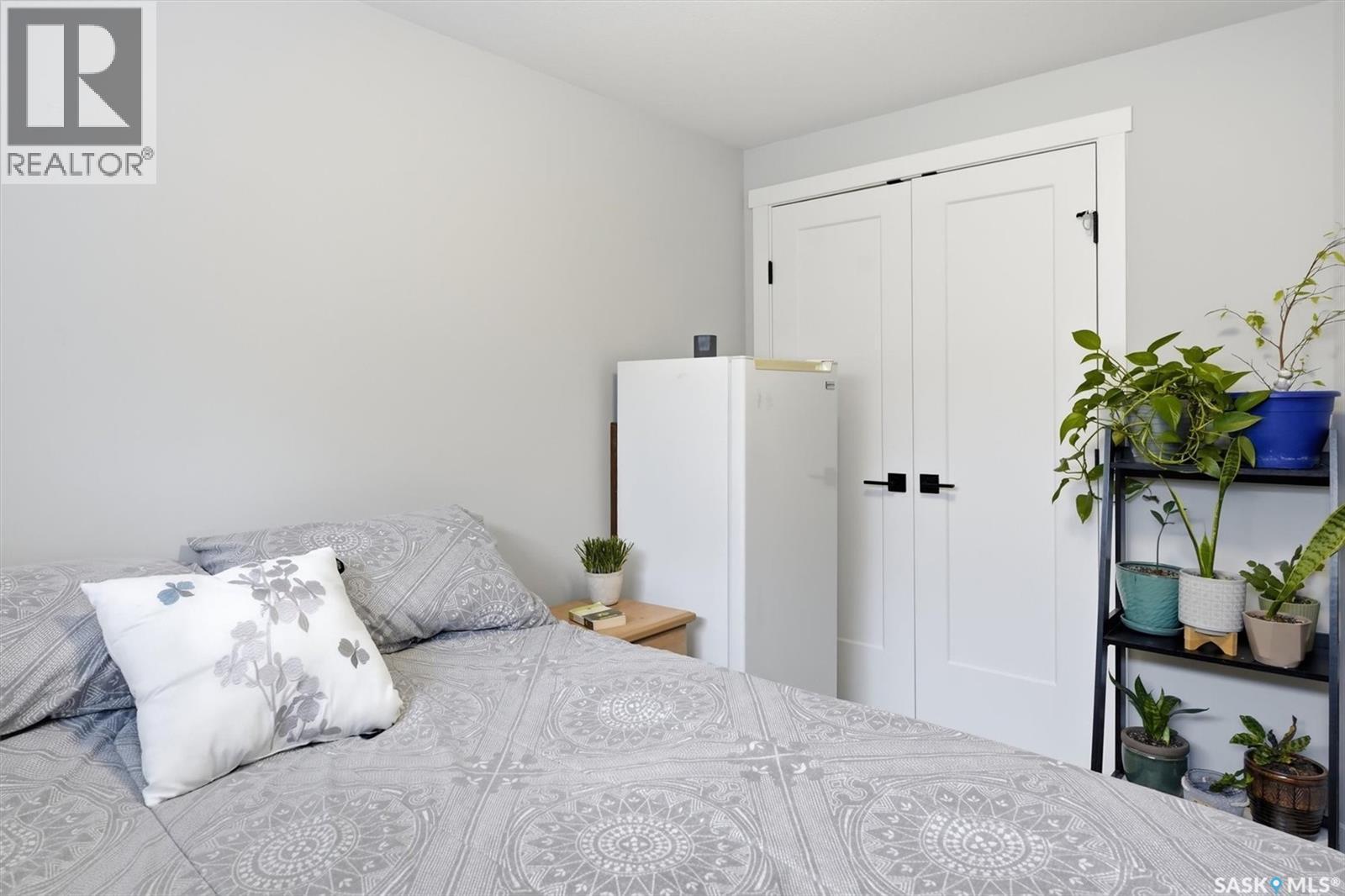 406 Chelsom Manor, Saskatoon, SK - Indoor Photo Showing Bedroom