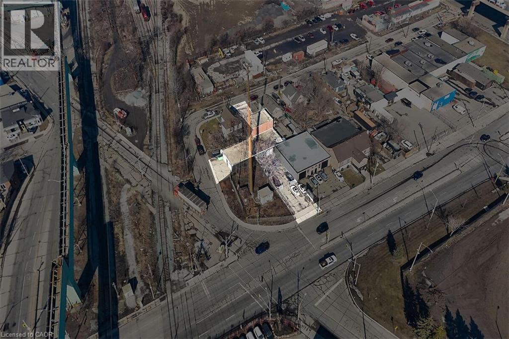 100 Stapleton Avenue, Hamilton, ON