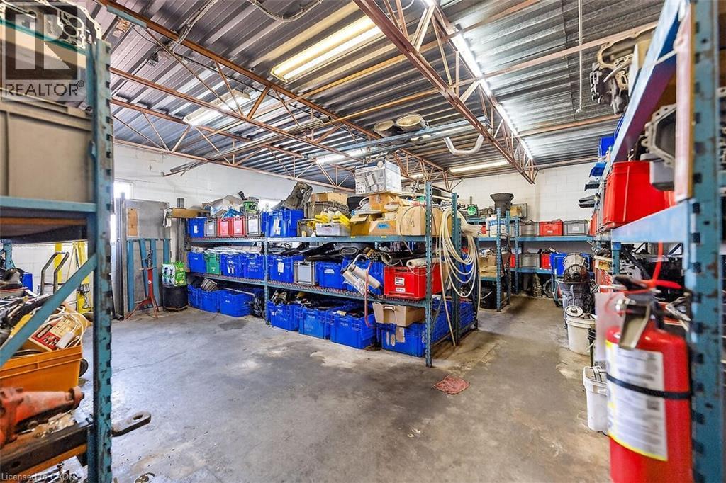 100 Stapleton Avenue, Hamilton, ON