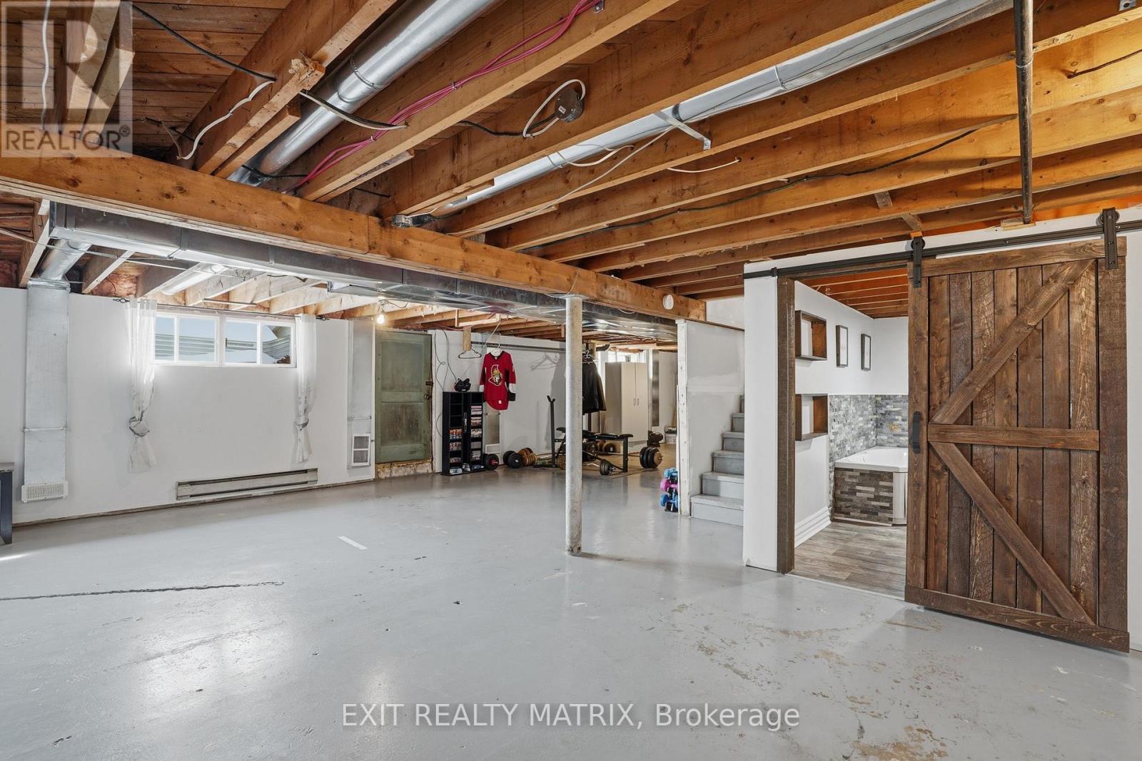 635 Front Road W, Champlain, ON - Indoor Photo Showing Basement
