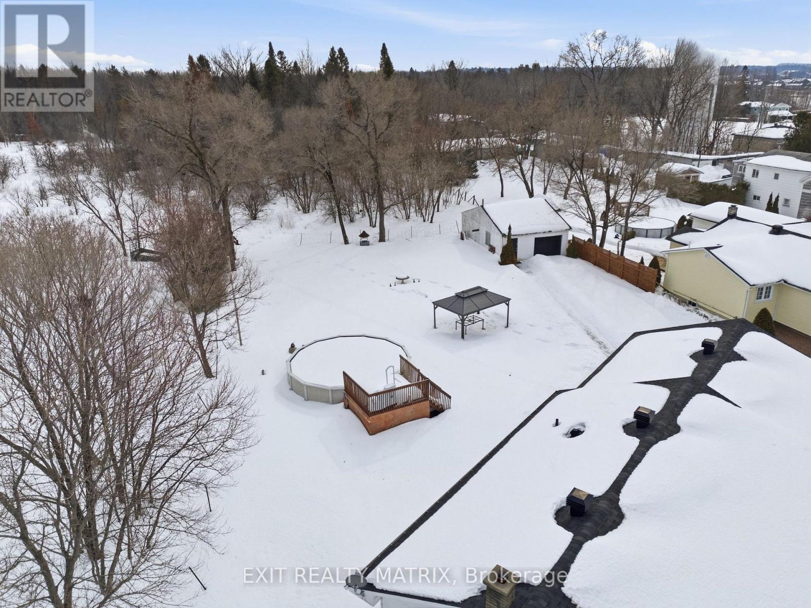 635 Front Road W, Champlain, ON - Outdoor With View