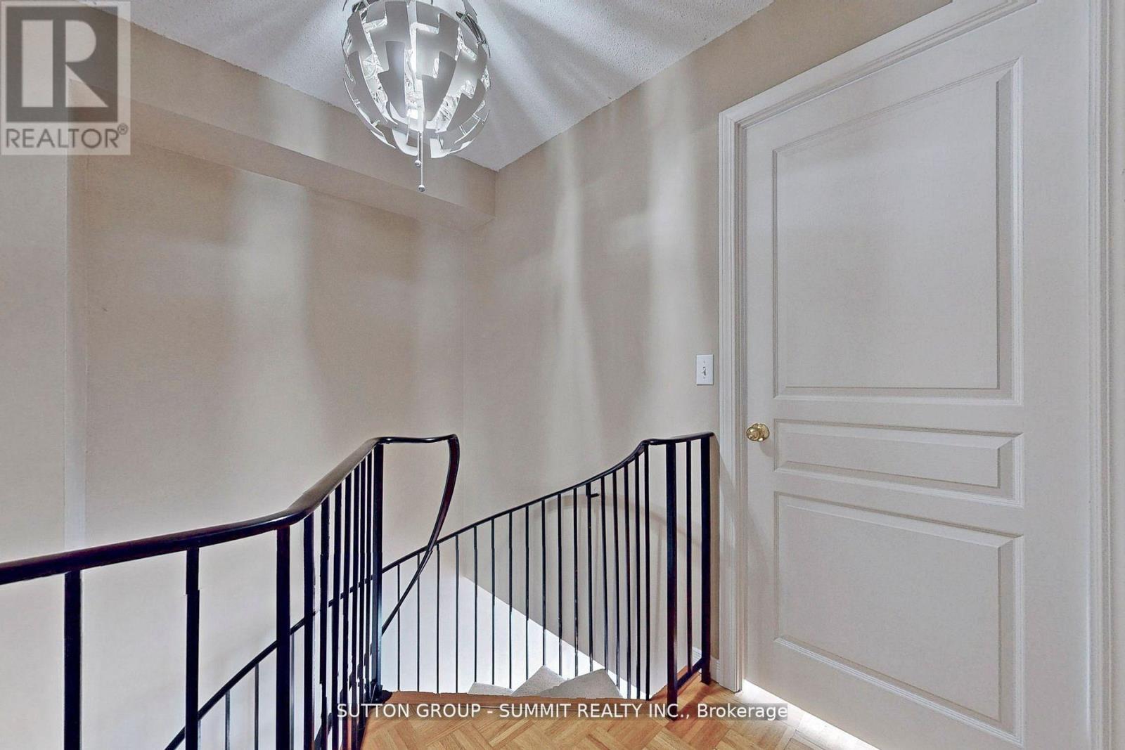 1203 - 2565 Erin Centre Boulevard, Mississauga, ON - Indoor Photo Showing Other Room