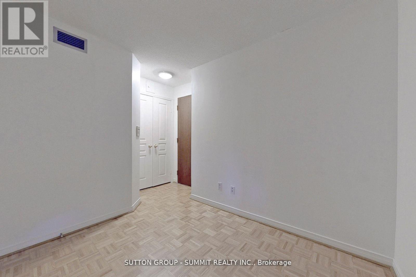 1203 - 2565 Erin Centre Boulevard, Mississauga, ON - Indoor Photo Showing Other Room