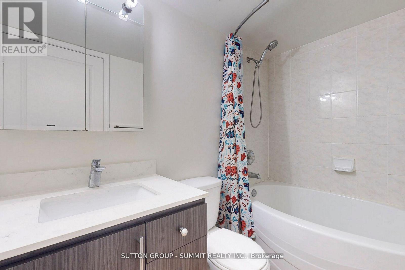 1203 - 2565 Erin Centre Boulevard, Mississauga, ON - Indoor Photo Showing Bathroom