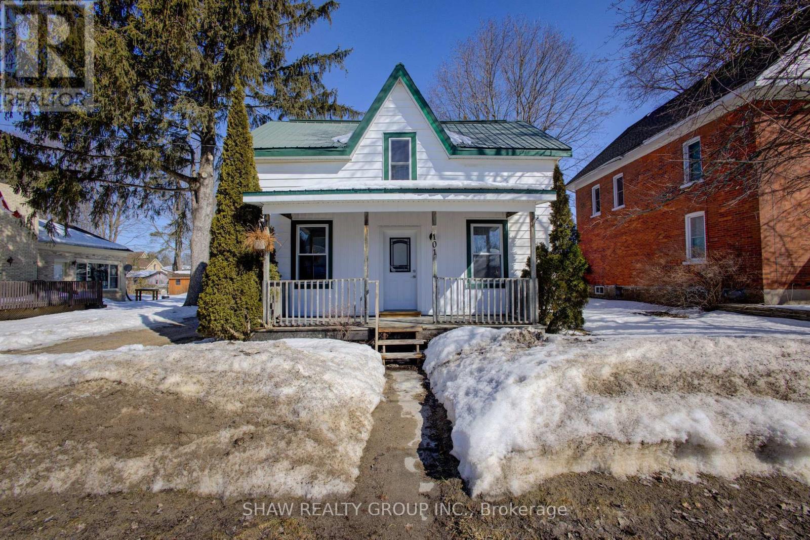 101 John Street, North Huron, ON - Outdoor With Deck Patio Veranda