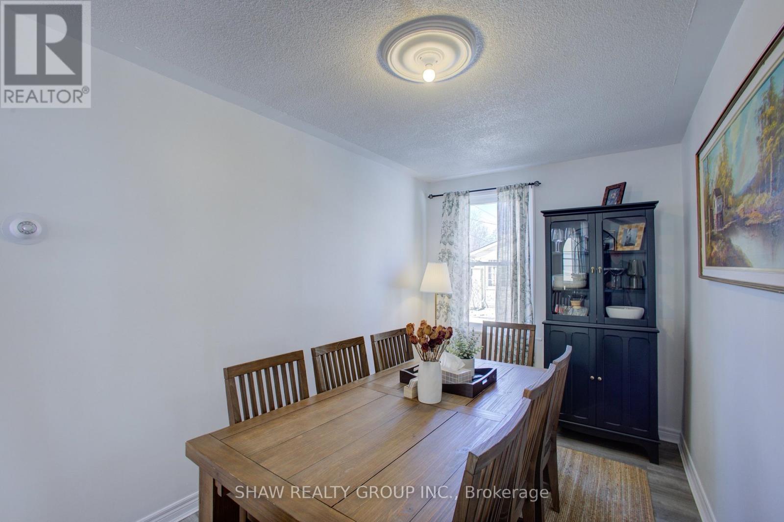 101 John Street, North Huron, ON - Indoor Photo Showing Dining Room