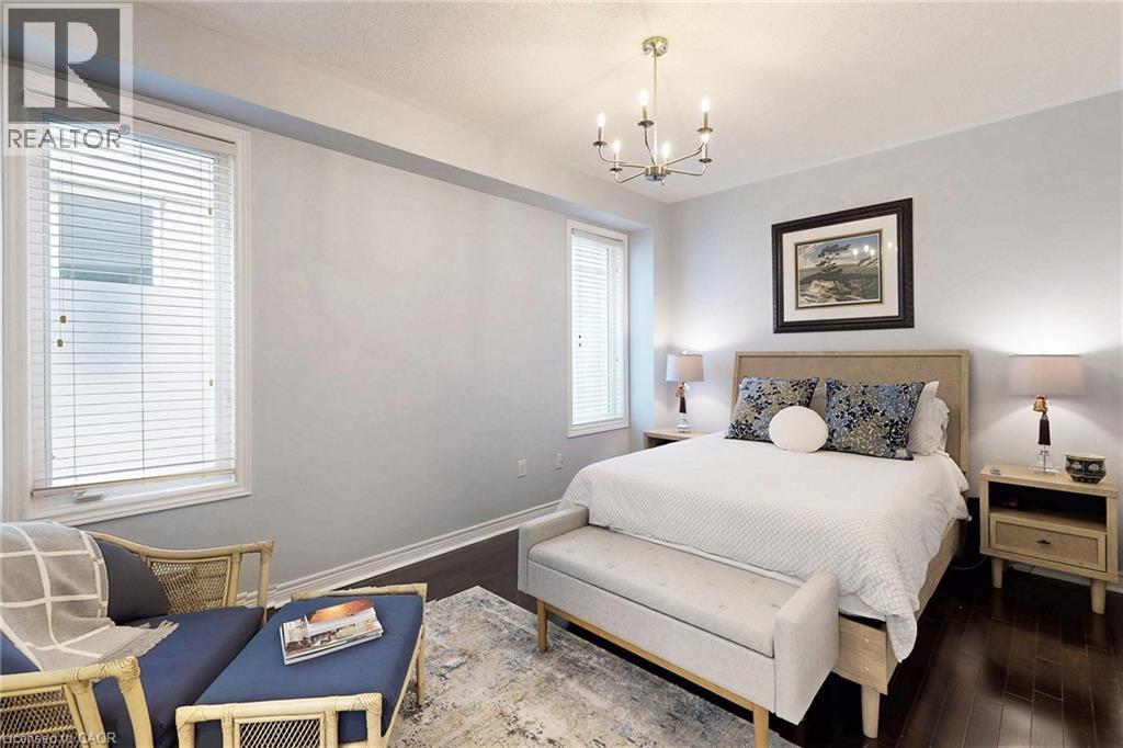 4176 Saunders Crescent, Burlington, ON - Indoor Photo Showing Bedroom