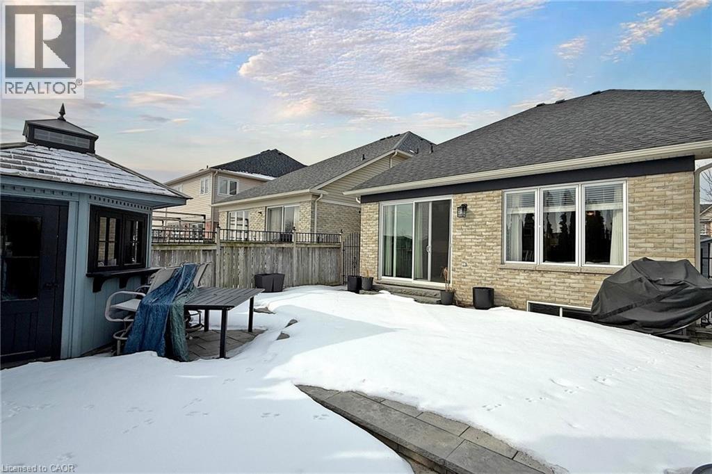 4176 Saunders Crescent, Burlington, ON - Outdoor