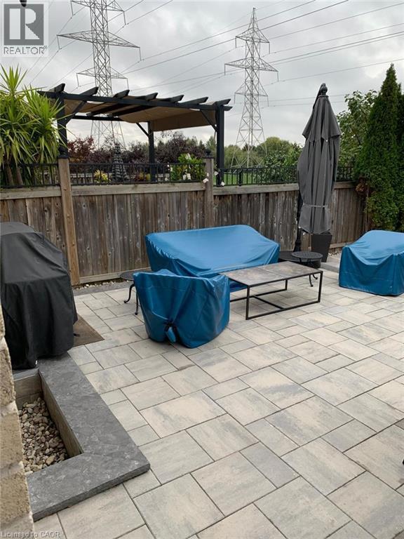 4176 Saunders Crescent, Burlington, ON - Outdoor With Deck Patio Veranda