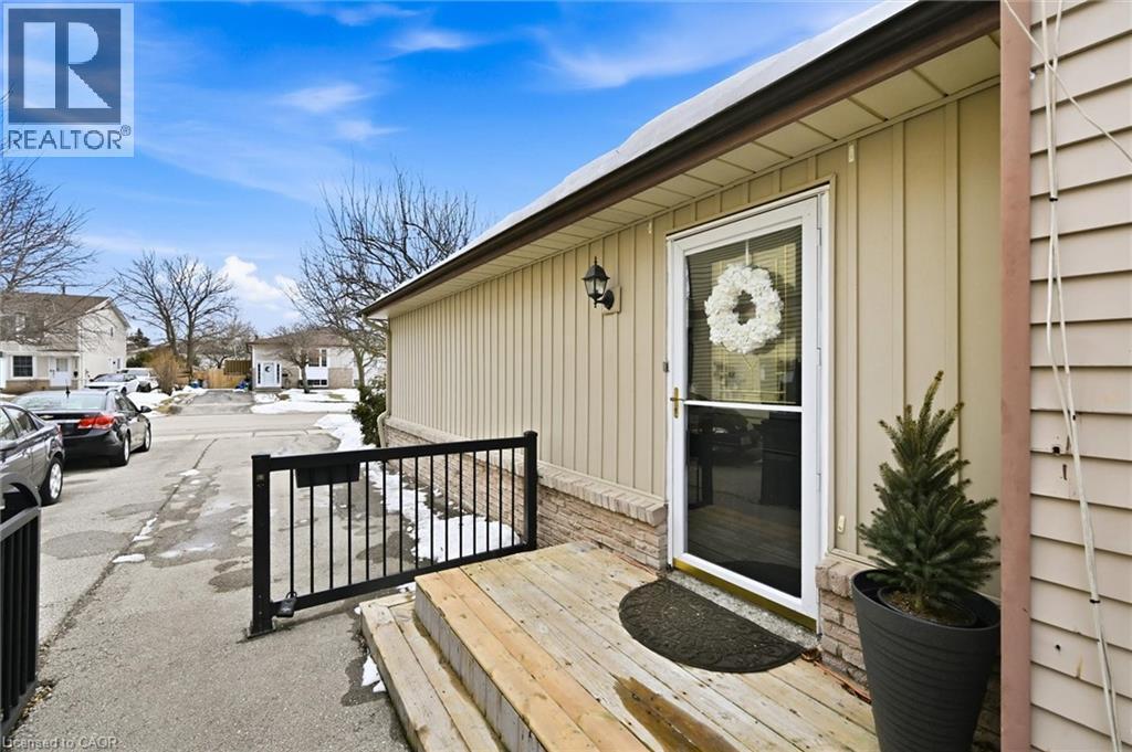 2223 Manchester Drive, Burlington, ON - Outdoor With Exterior