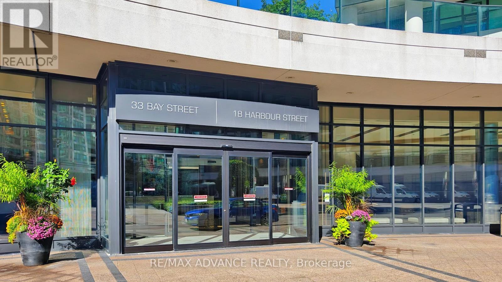 4713 - 33 Bay Street, Toronto, ON - Outdoor
