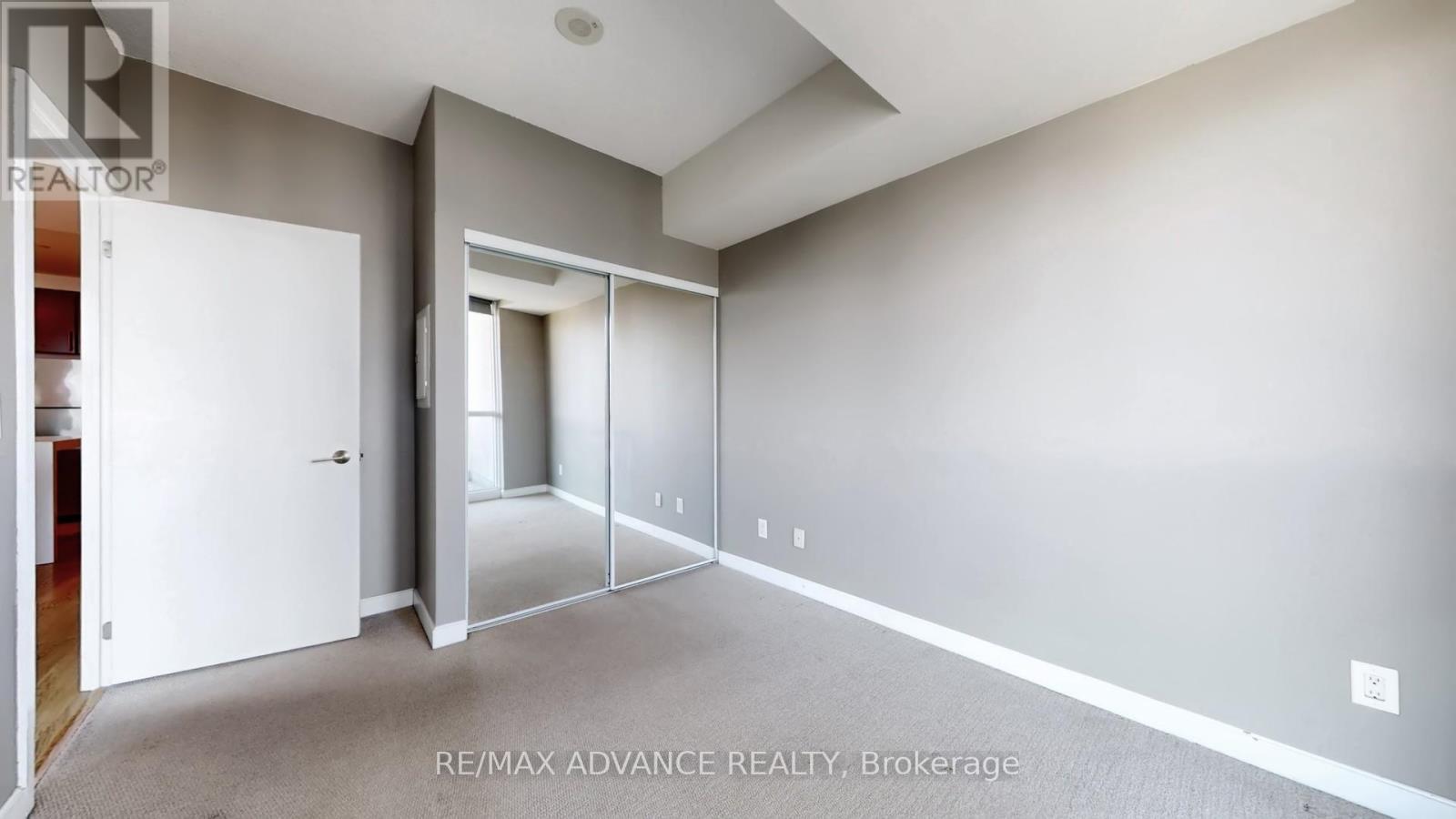 4713 - 33 Bay Street, Toronto, ON - Indoor Photo Showing Other Room