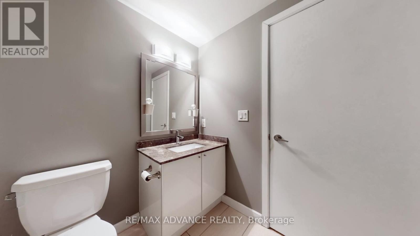 4713 - 33 Bay Street, Toronto, ON - Indoor Photo Showing Bathroom