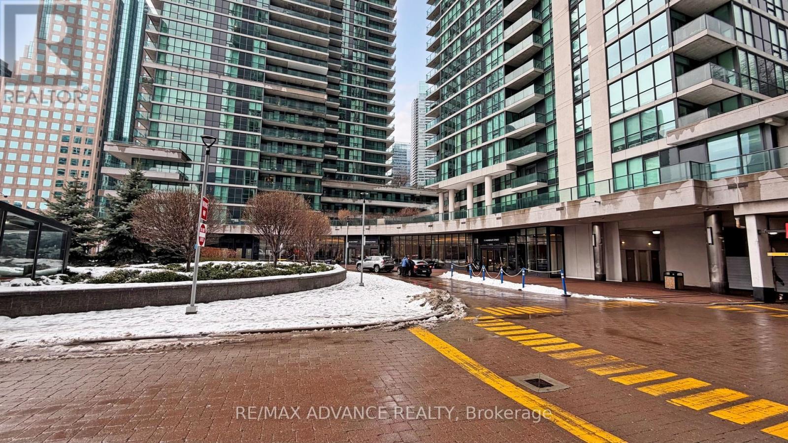 4713 - 33 Bay Street, Toronto, ON - Outdoor