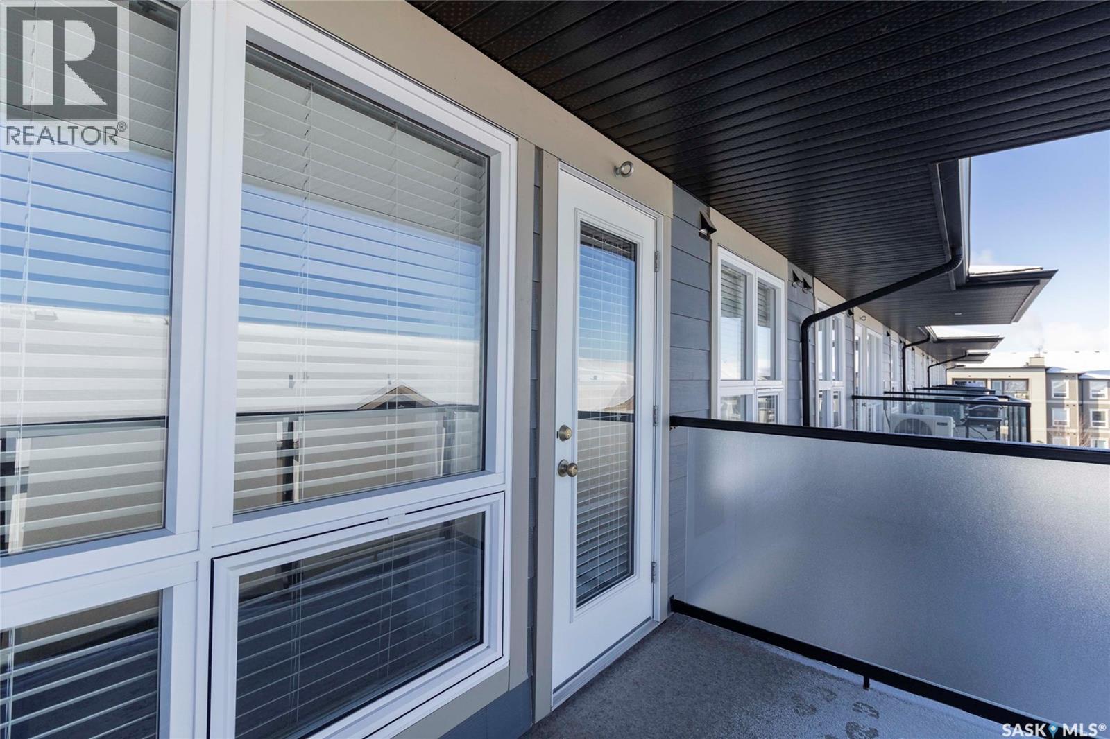 4311 108 Willis Crescent, Saskatoon, SK - With Exterior