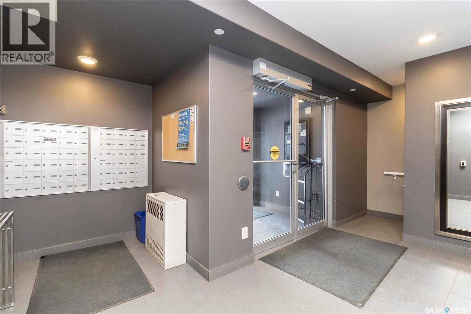 4311 108 Willis Crescent, Saskatoon, SK - Indoor Photo Showing Other Room