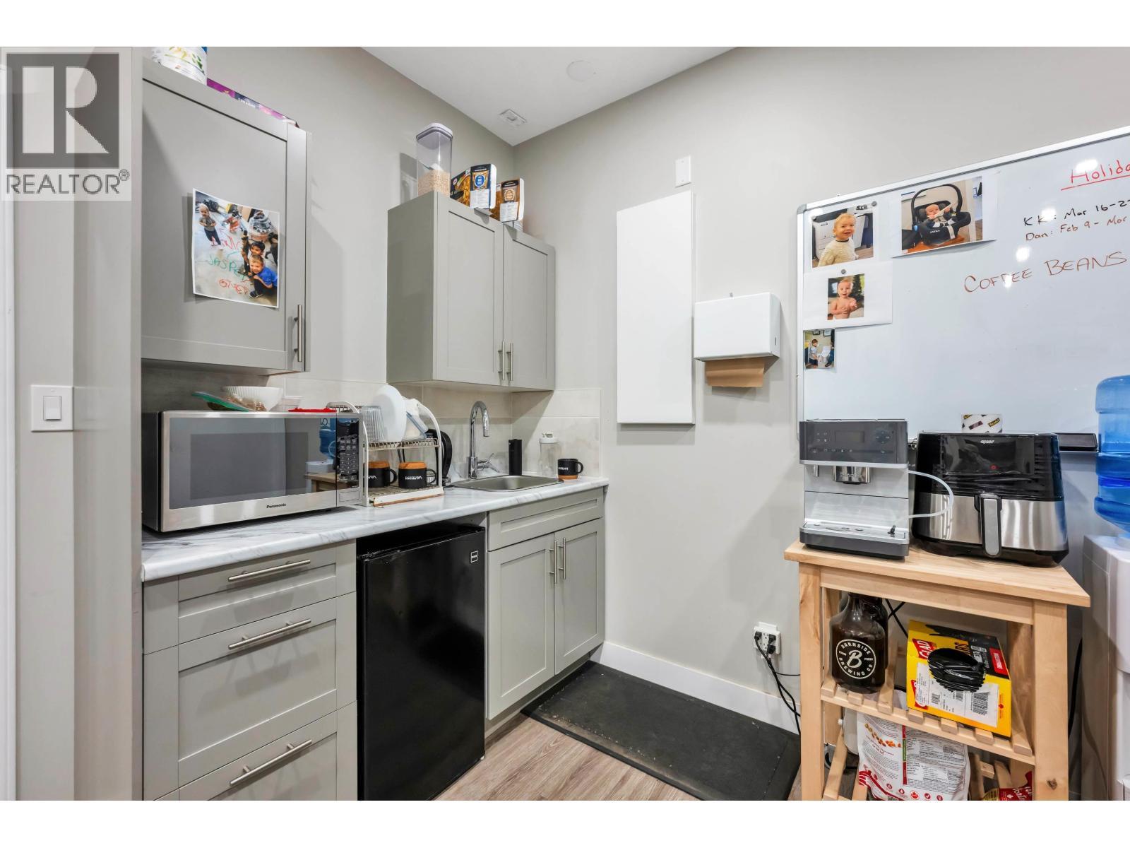 20 7228 Progress Way, Delta, BC