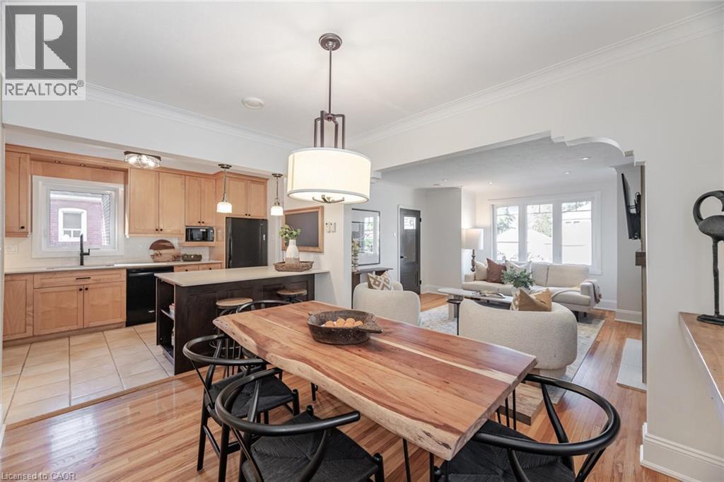 75 Emerald Crescent, Toronto, ON - Indoor Photo Showing Dining Room