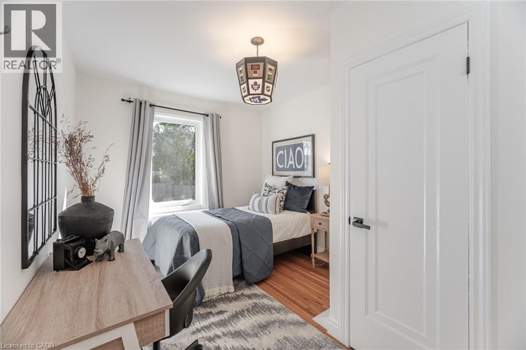 75 Emerald Crescent, Toronto, ON - Indoor Photo Showing Bedroom