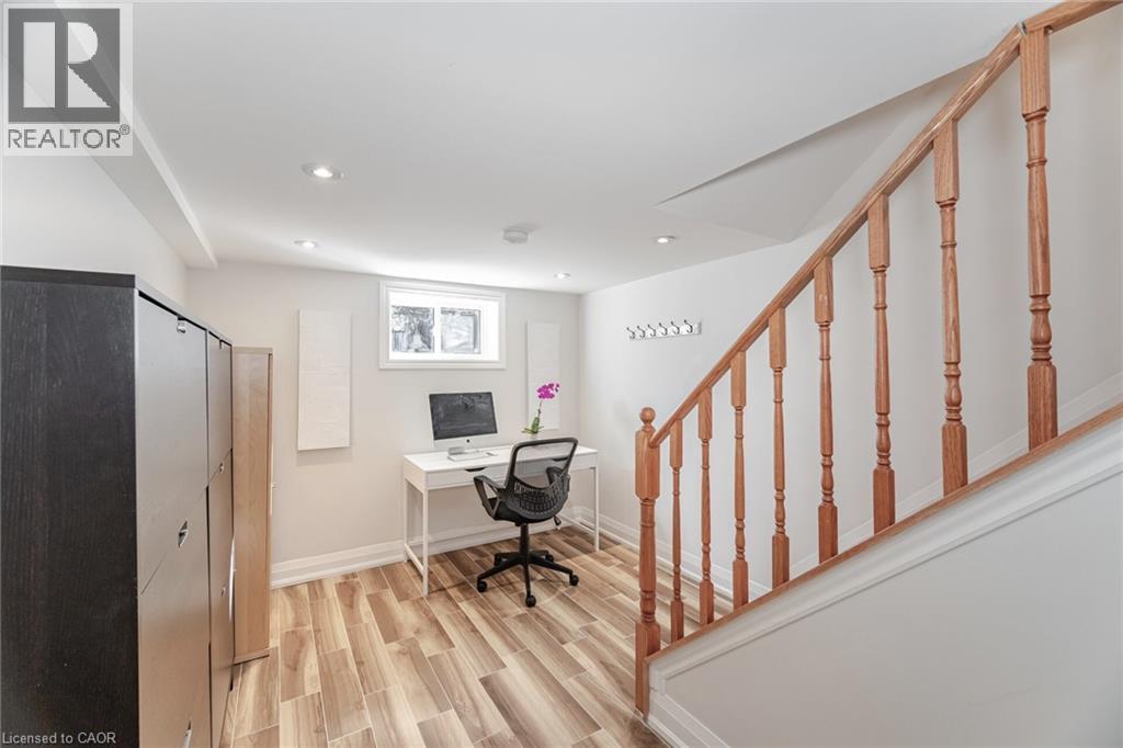 75 Emerald Crescent, Toronto, ON - Indoor Photo Showing Other Room