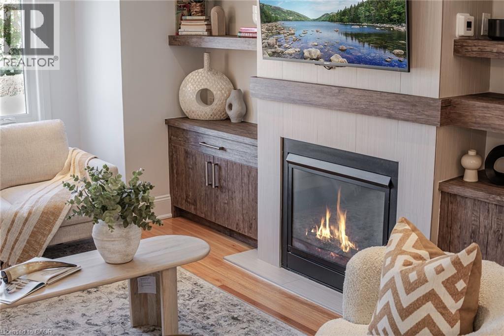 75 Emerald Crescent, Toronto, ON - Indoor Photo Showing Living Room With Fireplace