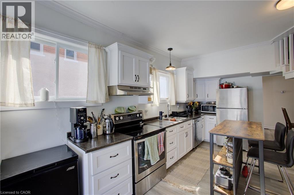 101 John Street E, Wingham, ON - Indoor Photo Showing Kitchen