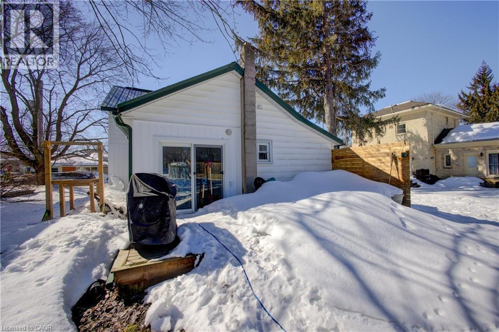 101 John Street E, Wingham, ON - Outdoor