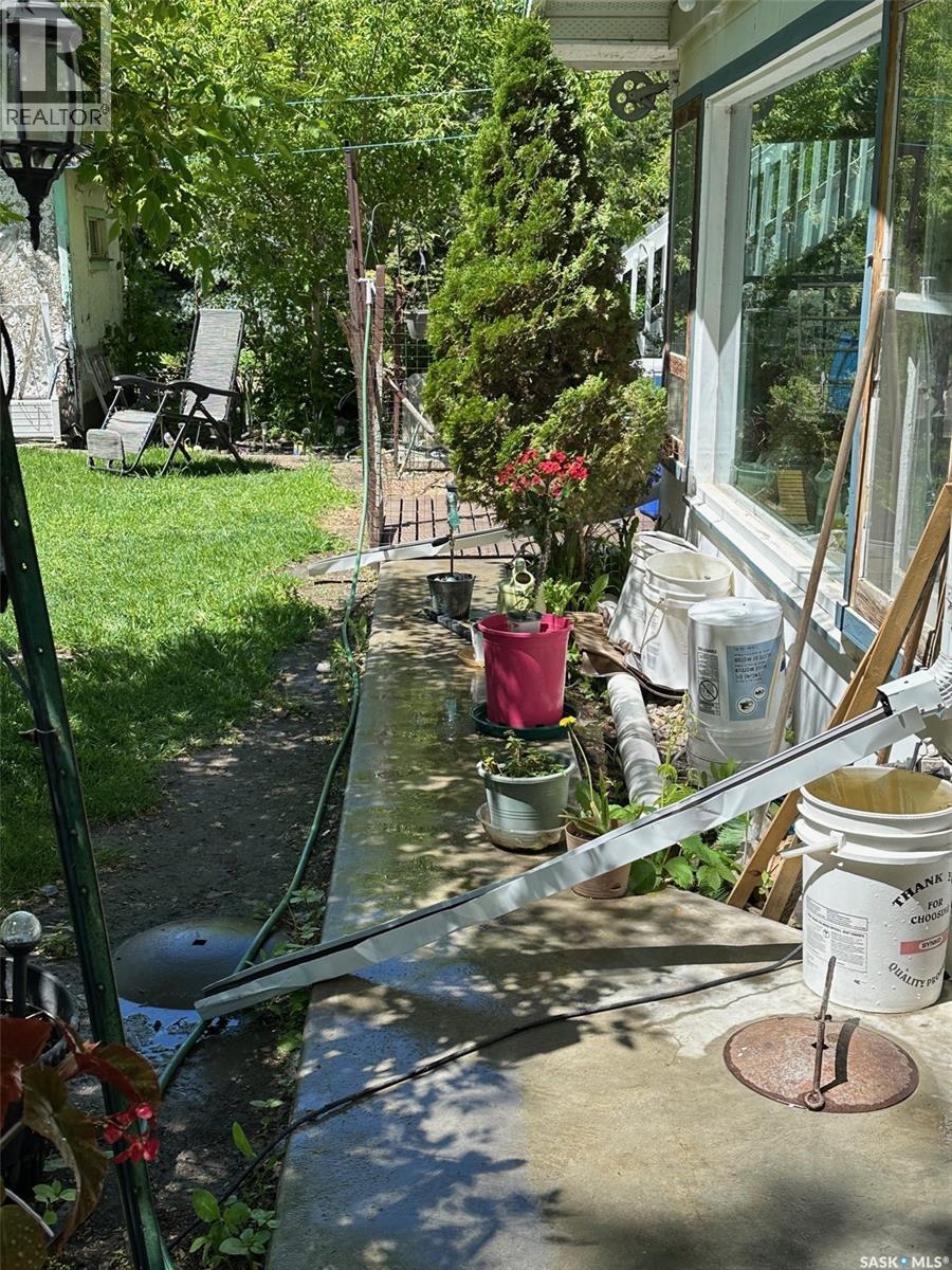 441 2Nd Avenue, Benson Rm No. 35, SK - Outdoor