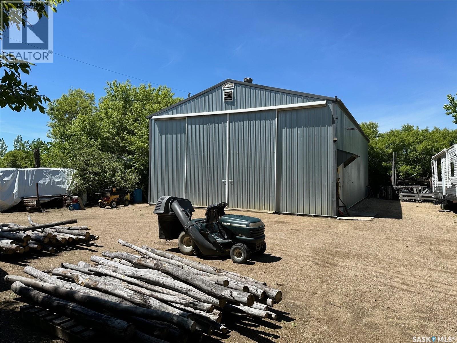 441 2Nd Avenue, Benson Rm No. 35, SK - Outdoor