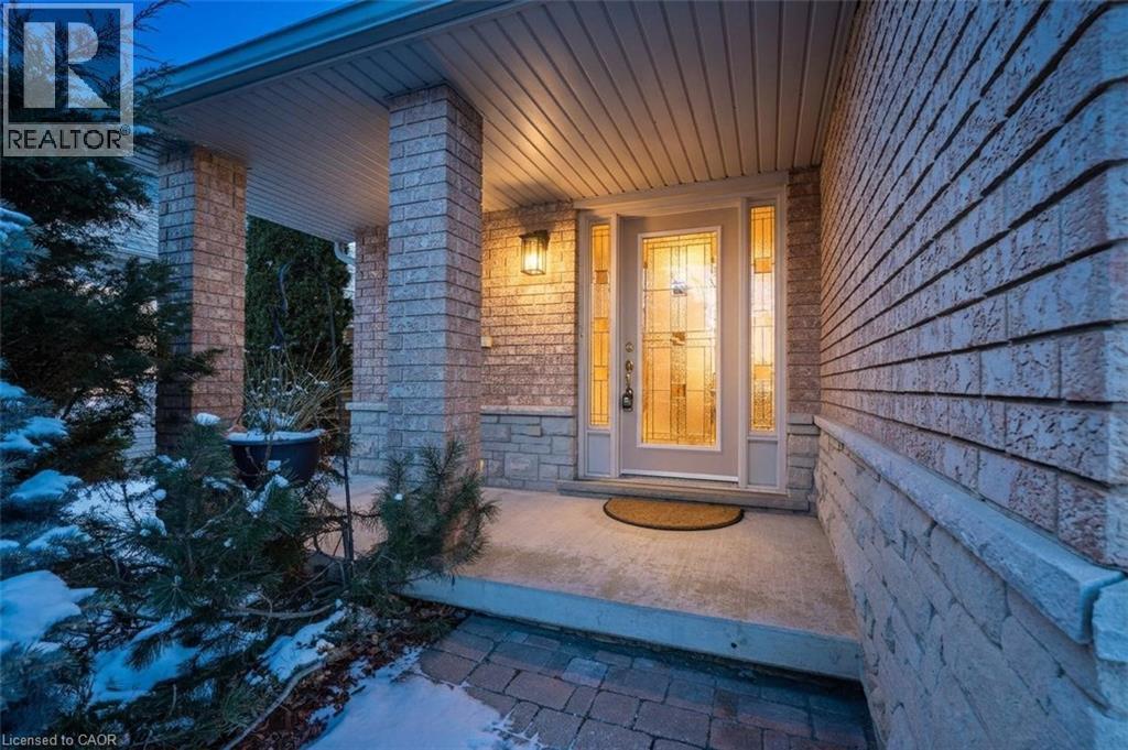 42 Archer Way, Hamilton, ON - Outdoor