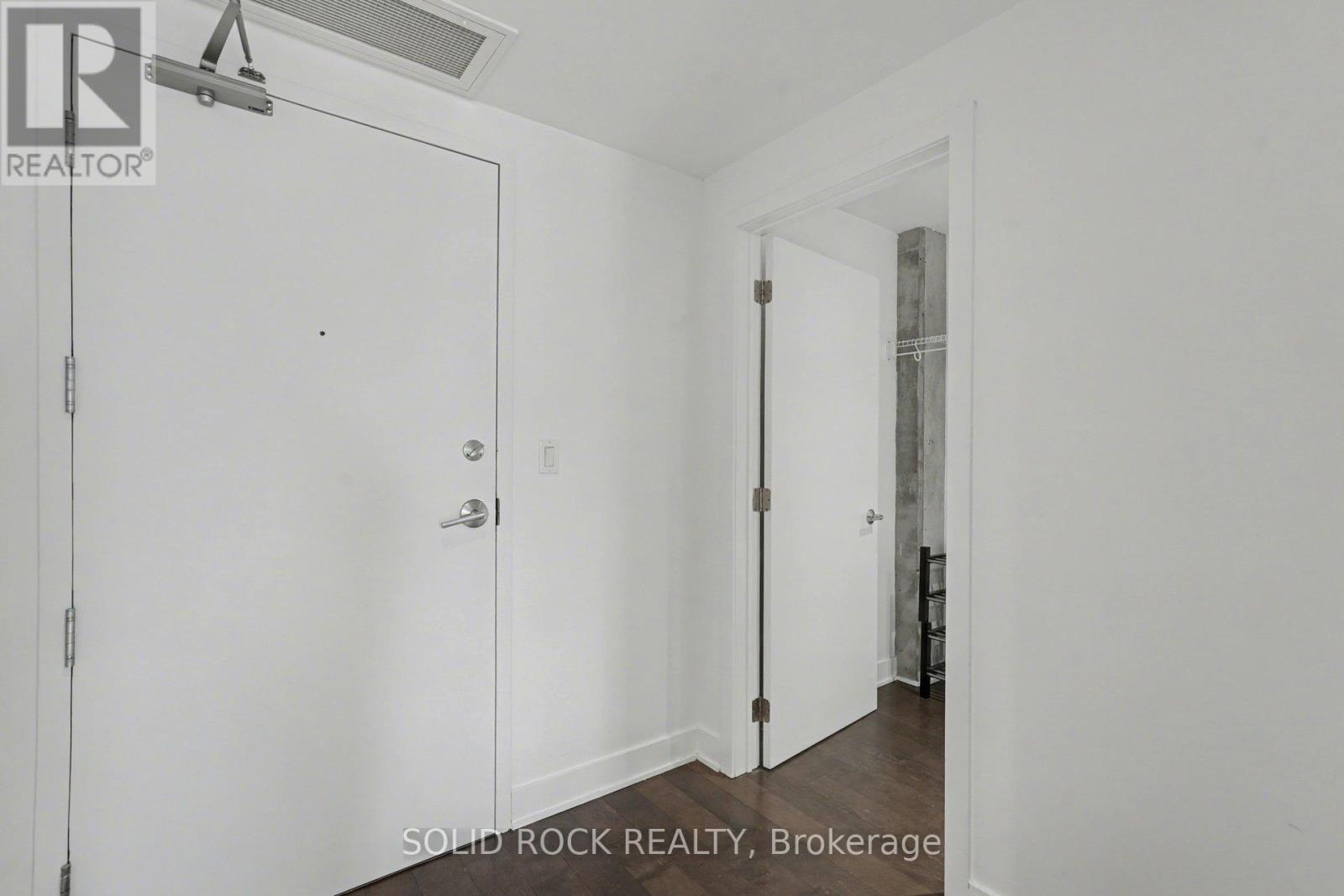 1606 - 20 Daly Avenue, Ottawa, ON - Indoor Photo Showing Other Room