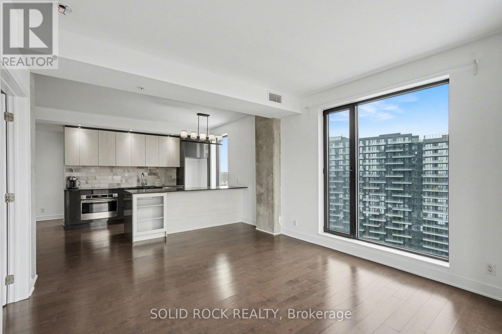 1606 - 20 Daly Avenue, Ottawa, ON - Indoor Photo Showing Kitchen
