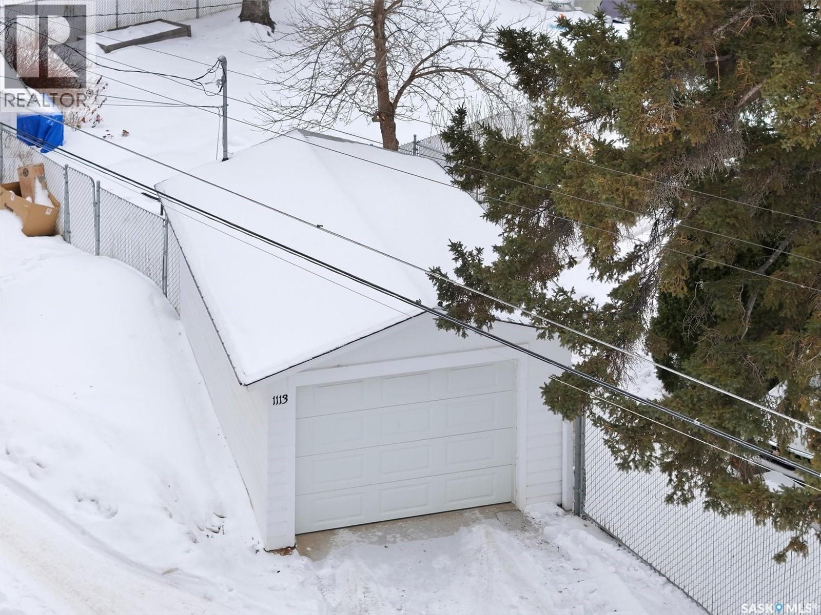 1113 2Nd Street E, Saskatoon, SK - Outdoor