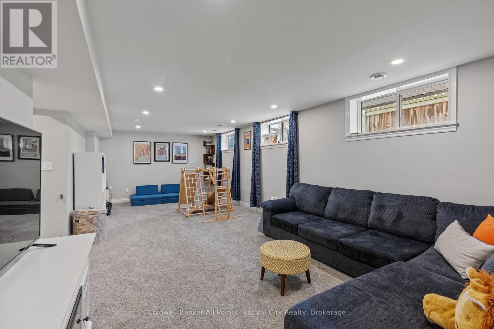 56 Wellington Street S, Goderich (Goderich (Town)), ON - Indoor