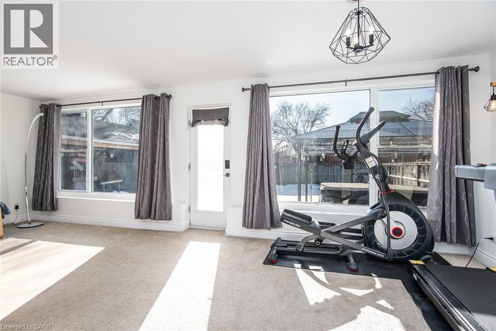 250 Royal Street, Waterloo, ON - Indoor