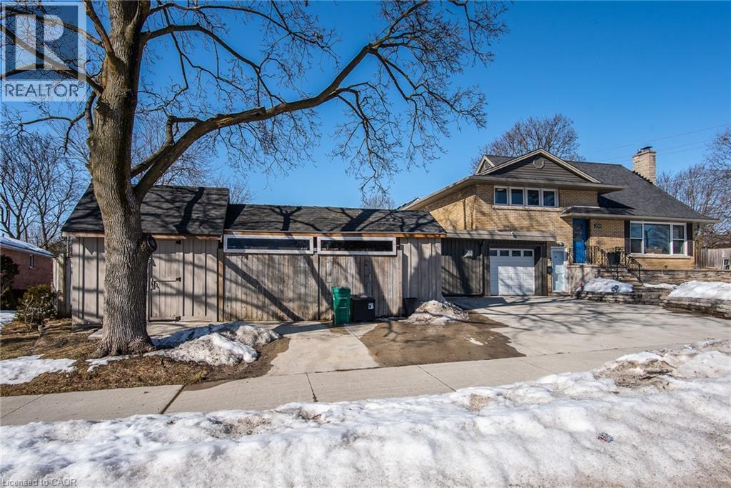 250 Royal Street, Waterloo, ON - Outdoor