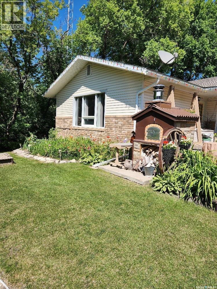 101 Doepker Avenue, Annaheim, SK - Outdoor With Deck Patio Veranda