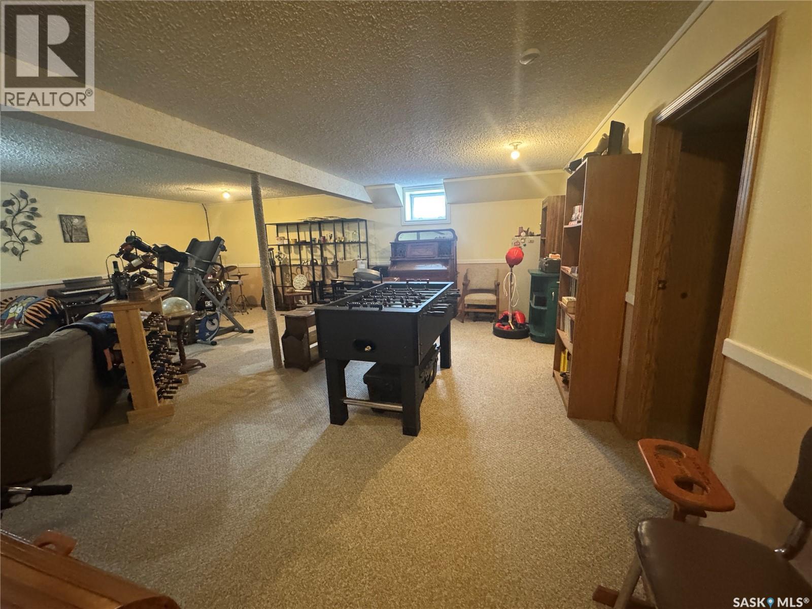 101 Doepker Avenue, Annaheim, SK - Indoor