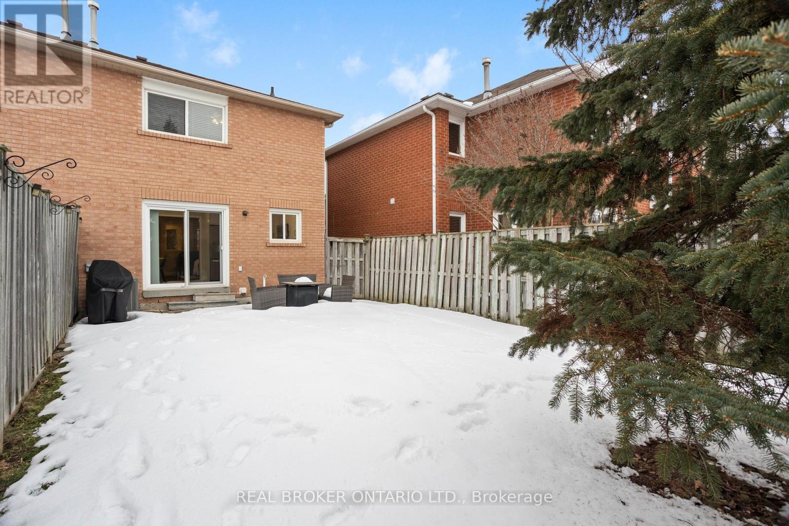 3811 Cedar Hedge Rise, Mississauga, ON - Outdoor With Exterior
