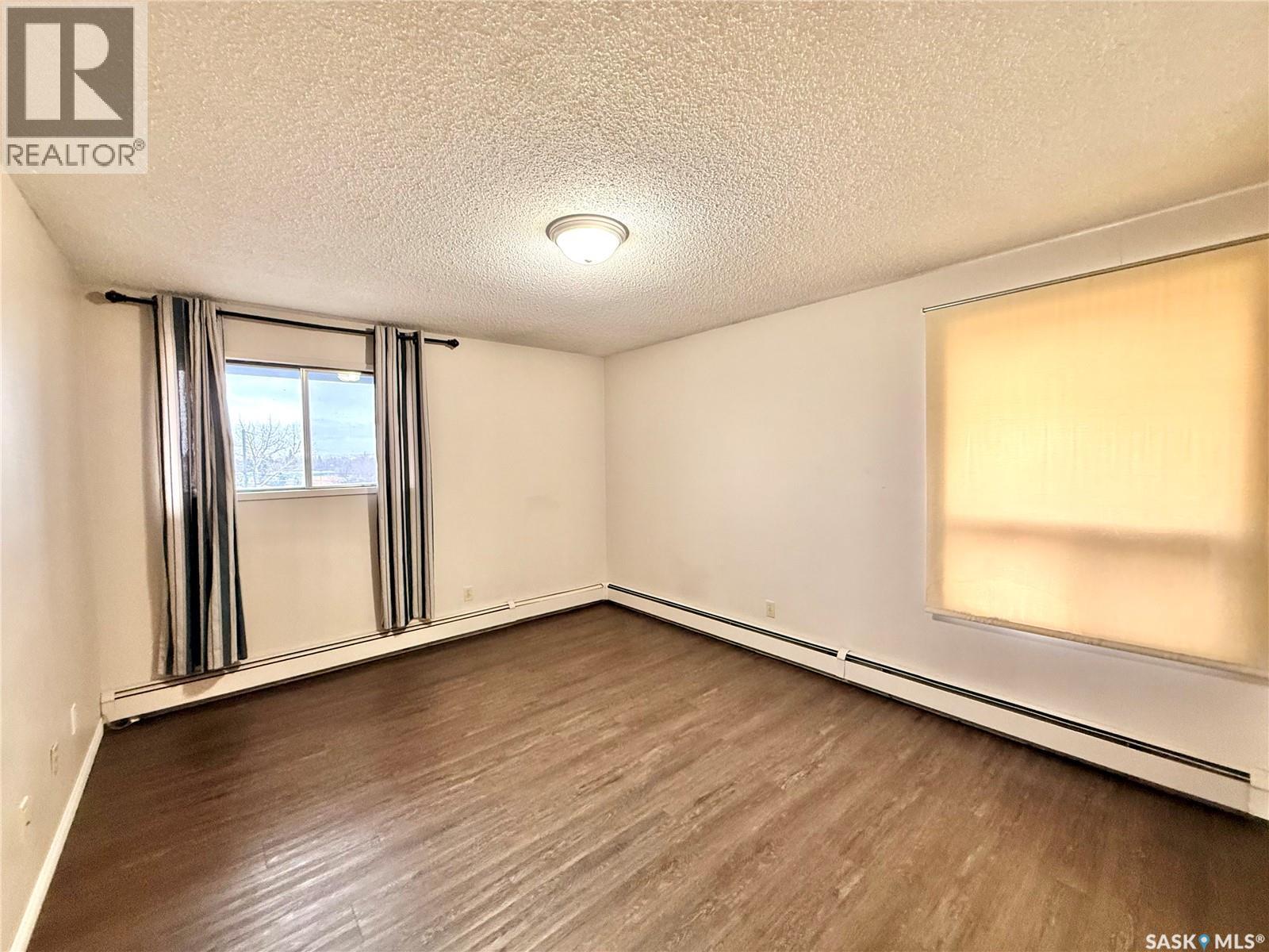 301 1110 9Th Avenue Ne, Swift Current, SK - Indoor Photo Showing Other Room