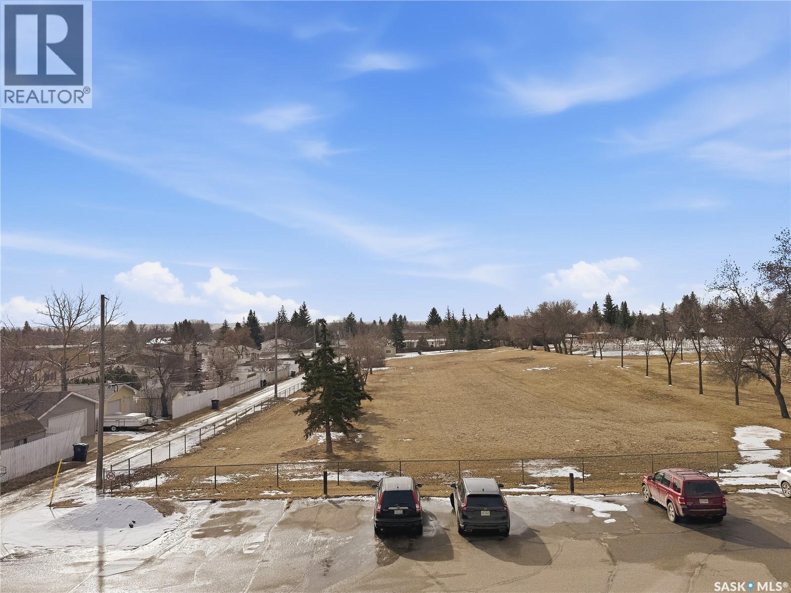 301 1110 9Th Avenue Ne, Swift Current, SK - Outdoor With View