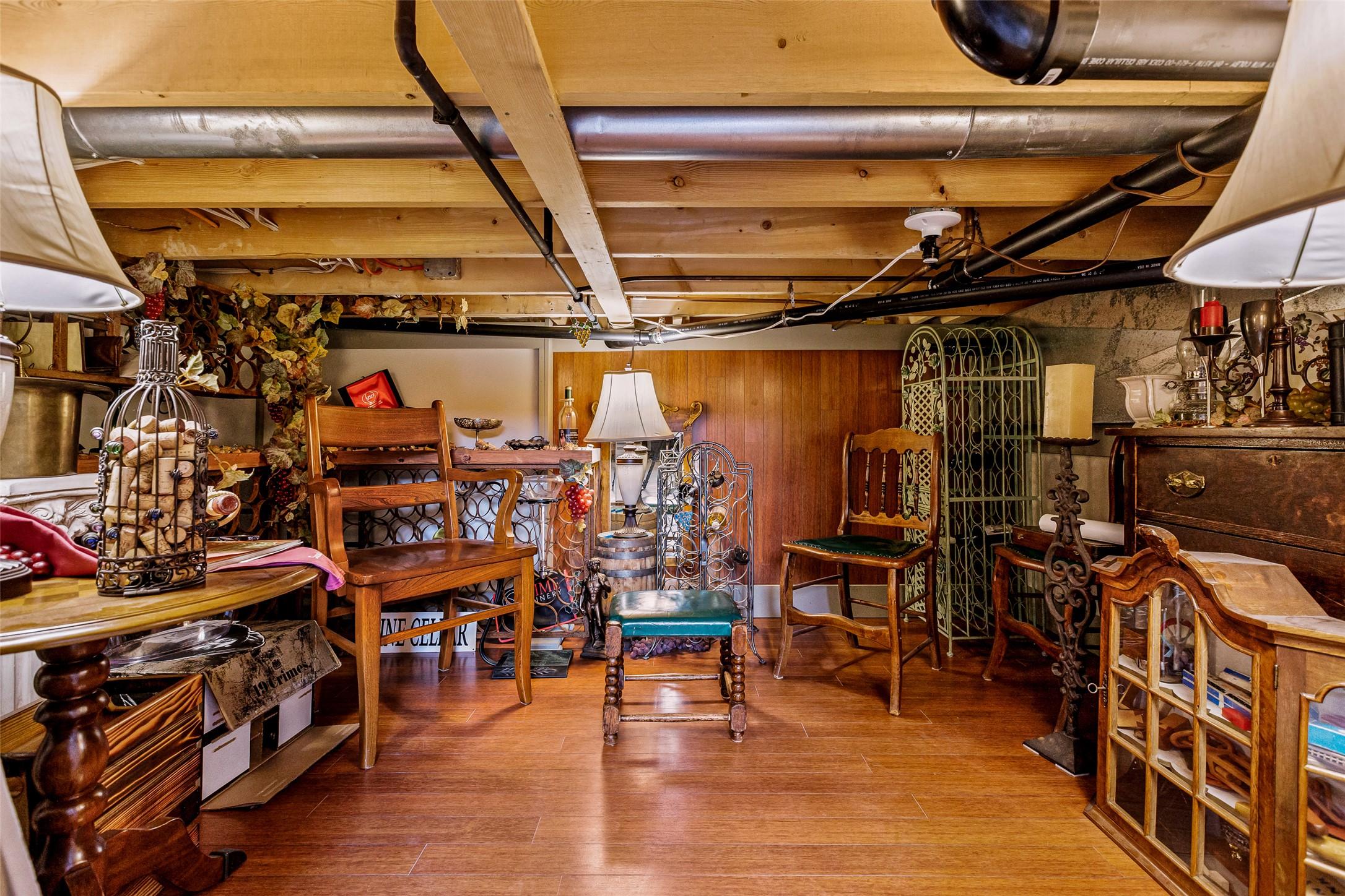 C-515 20Th Avenue, Creston, BC - Indoor