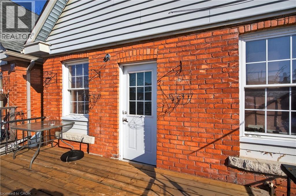 147 Homewood Avenue, Hamilton, ON - Outdoor With Deck Patio Veranda With Exterior