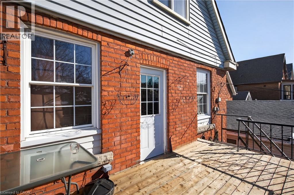 147 Homewood Avenue, Hamilton, ON - Outdoor With Deck Patio Veranda With Exterior