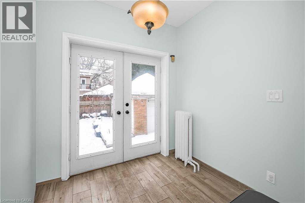 77 Proctor Boulevard, Hamilton, ON - Indoor Photo Showing Other Room